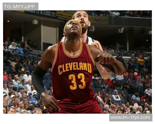 布兰登海伍德分析詹姆斯防守状态预示退役临近时机 布兰登海伍德分析詹姆斯防守状态预示退役临近时机